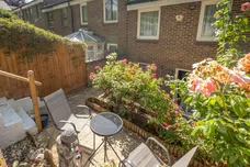 Heights Close, London, SW20 photo 13