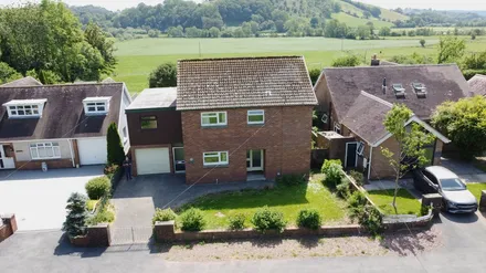 Abergwili Road, Carmarthen, SA31