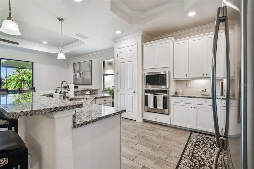 24253 Gallberry Dr, Venice, FL 34293
