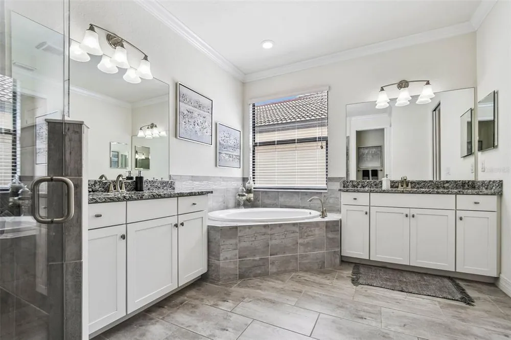 24253 Gallberry Dr, Venice, FL 34293