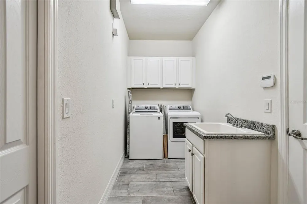24253 Gallberry Dr, Venice, FL 34293