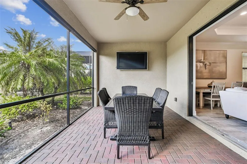 24253 Gallberry Dr, Venice, FL 34293