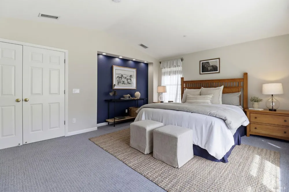 18 Richardson Rd, Novato, CA 94949