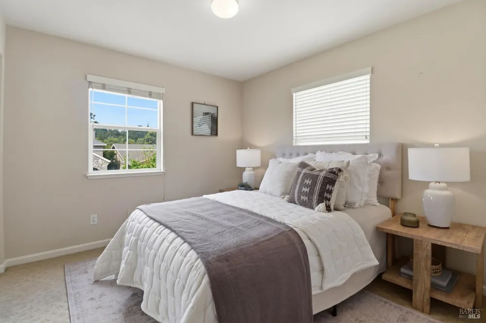 18 Richardson Rd, Novato, CA 94949
