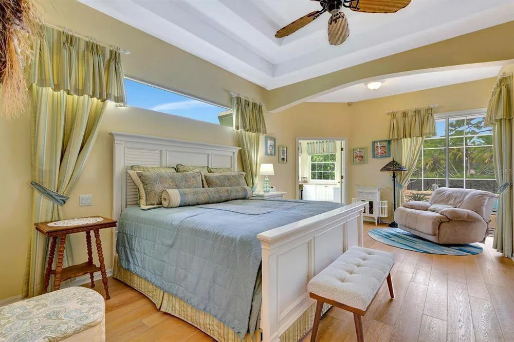 10005 Cherry Hills Avenue Circle, Bradenton, FL 34202