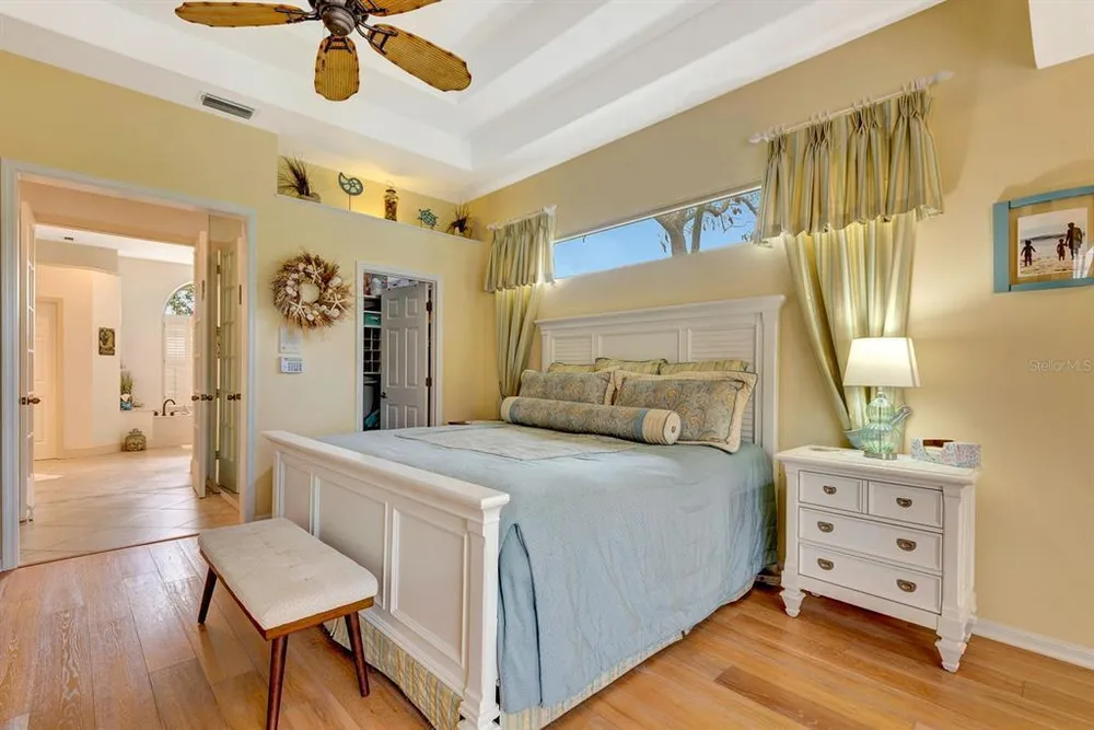 10005 Cherry Hills Avenue Circle, Bradenton, FL 34202