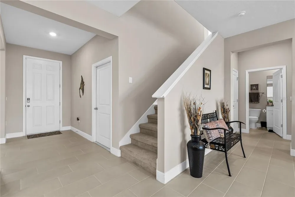 17727 Cantarina Cove, Bradenton, FL 34211