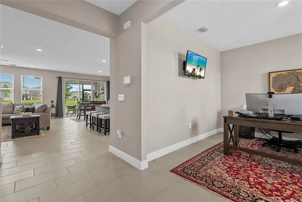 17727 Cantarina Cove, Bradenton, FL 34211