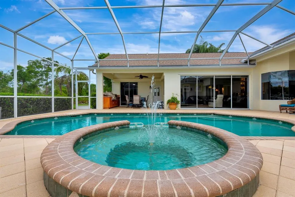 10005 Cherry Hills Avenue Circle, Bradenton, FL 34202
