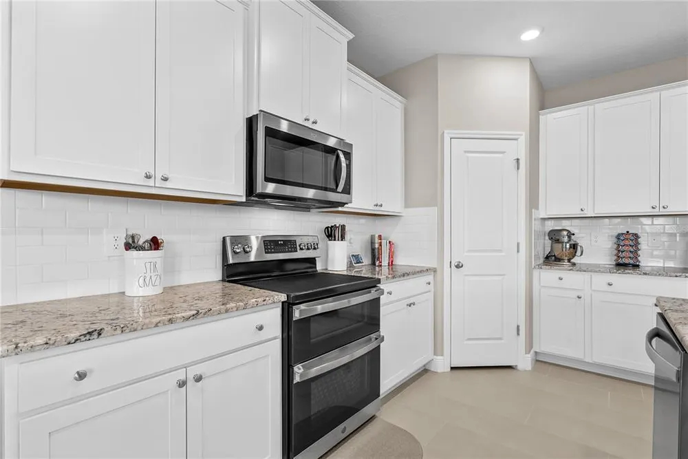 17727 Cantarina Cove, Bradenton, FL 34211