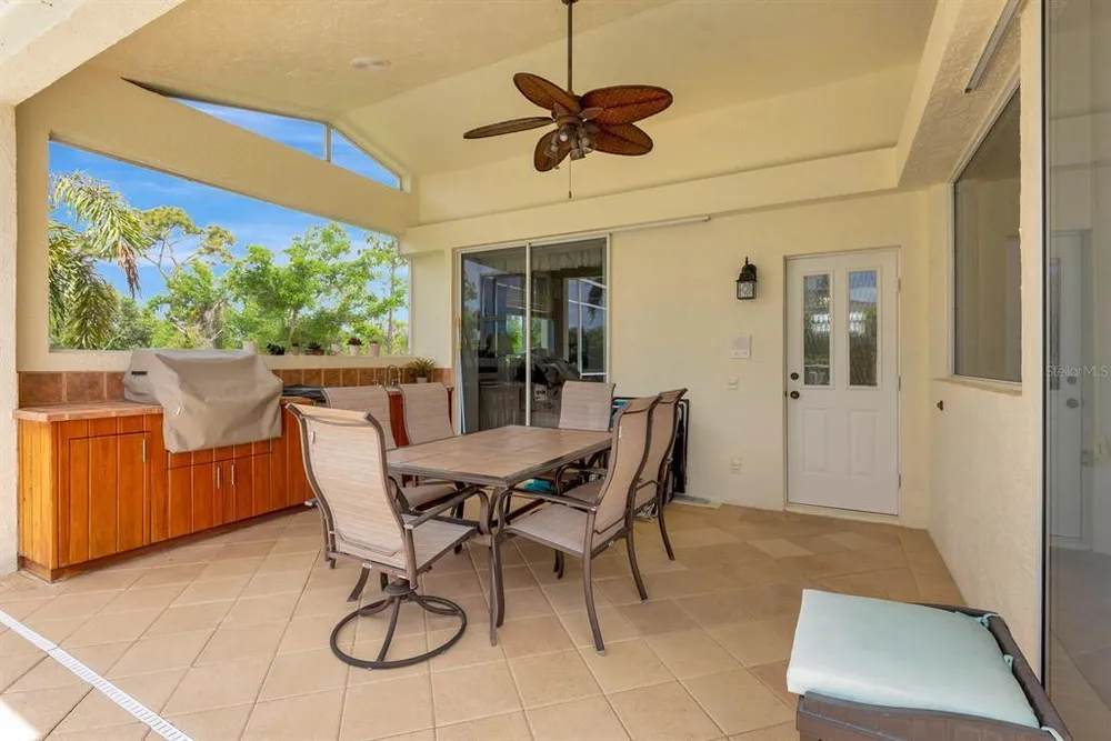 10005 Cherry Hills Avenue Circle, Bradenton, FL 34202