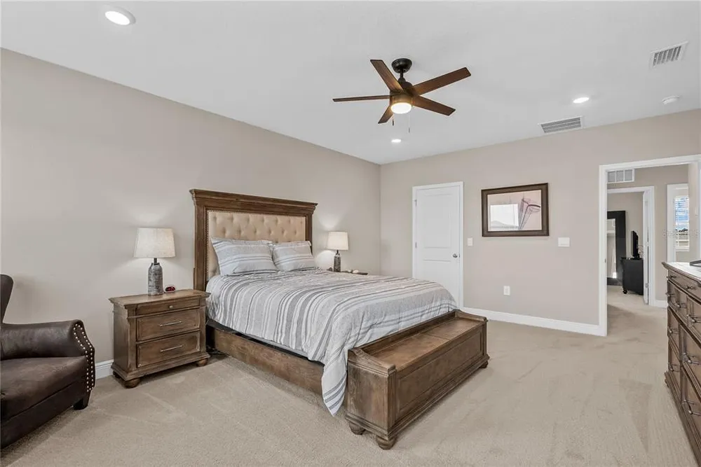 17727 Cantarina Cove, Bradenton, FL 34211
