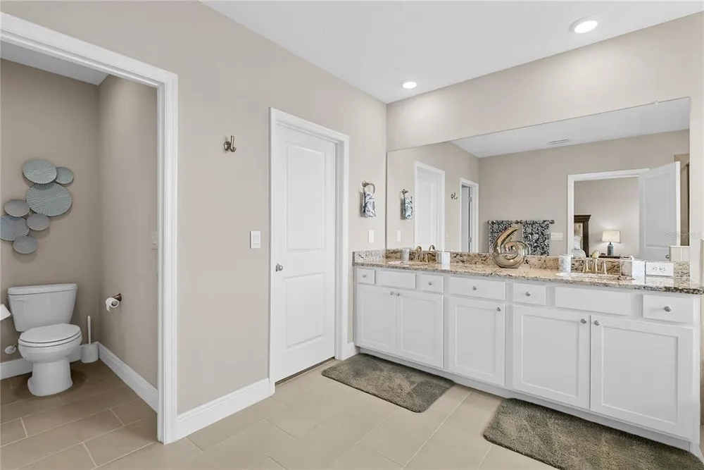 17727 Cantarina Cove, Bradenton, FL 34211