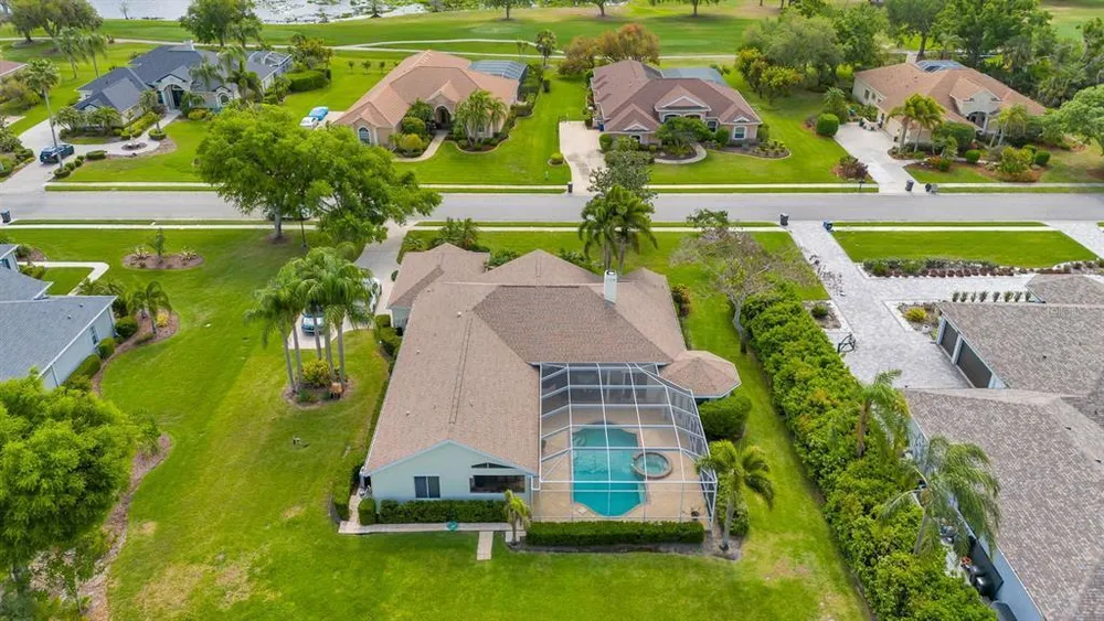 10005 Cherry Hills Avenue Circle, Bradenton, FL 34202