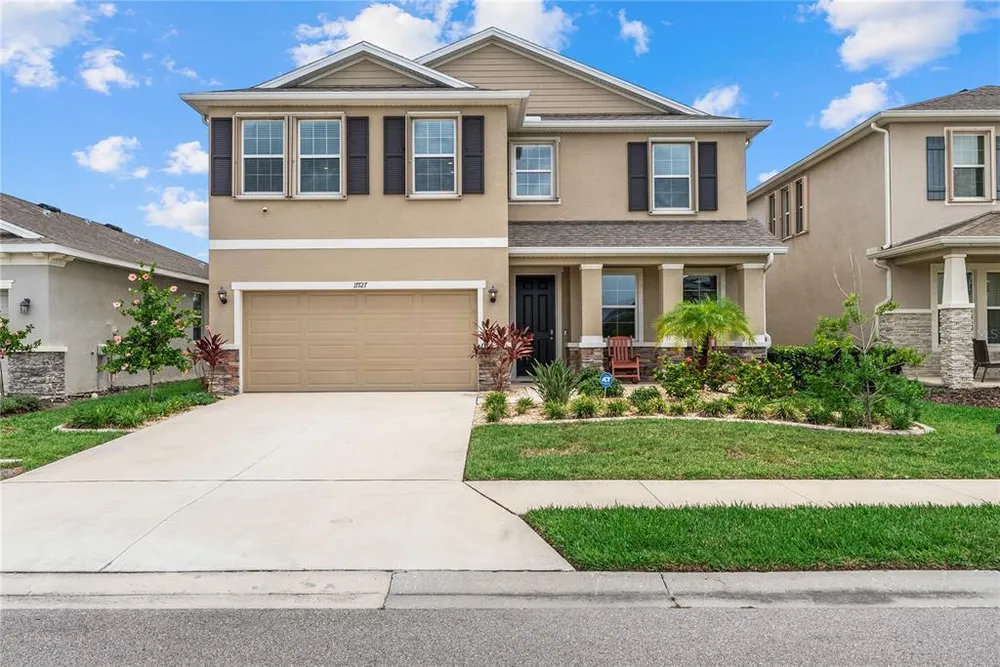17727 Cantarina Cove, Bradenton, FL 34211