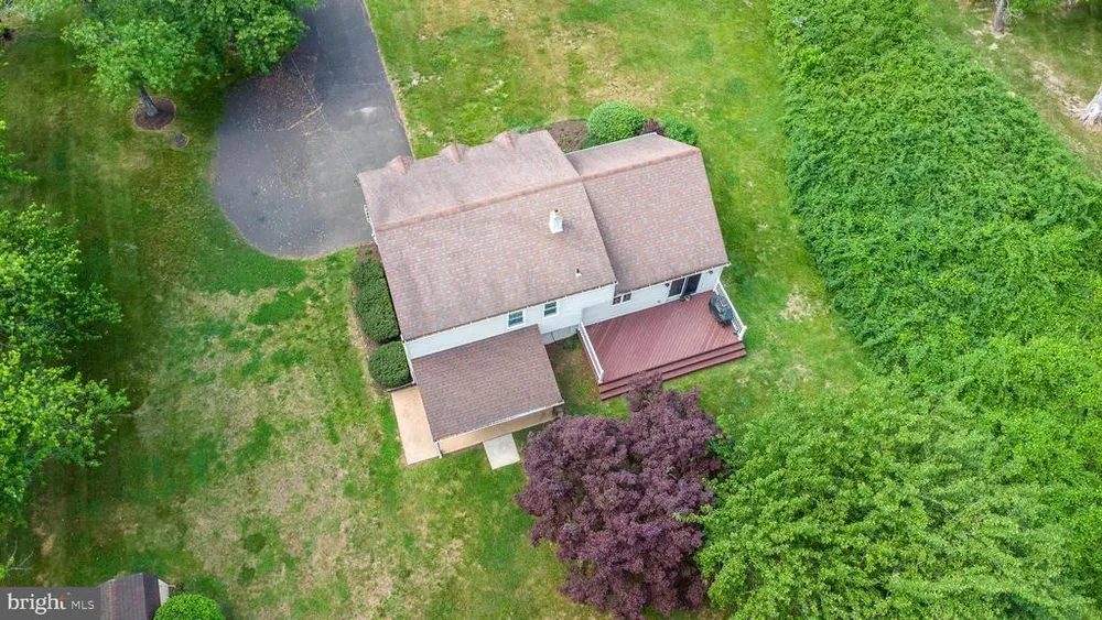 511 Upper Stump Rd, Chalfont, PA 18914