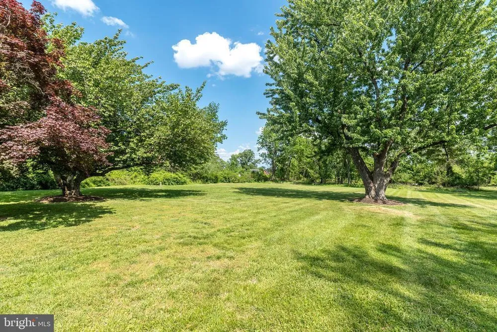 511 Upper Stump Rd, Chalfont, PA 18914