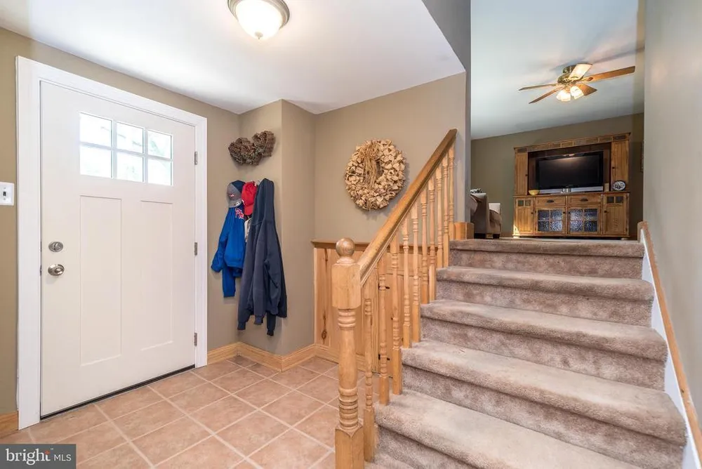 511 Upper Stump Rd, Chalfont, PA 18914