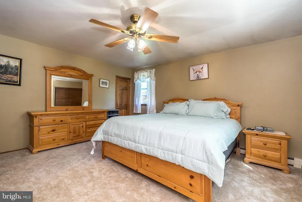511 Upper Stump Rd, Chalfont, PA 18914