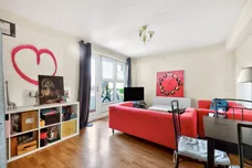 Castlecombe Drive, London