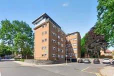 Castlecombe Drive, London