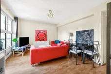 Castlecombe Drive, London