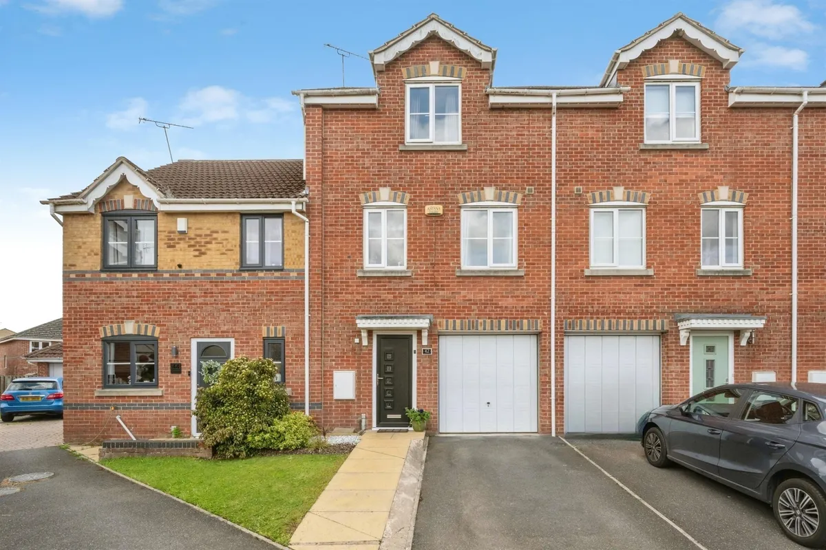 Hawthorne Drive, Bolton-Upon-Dearne, Rotherham