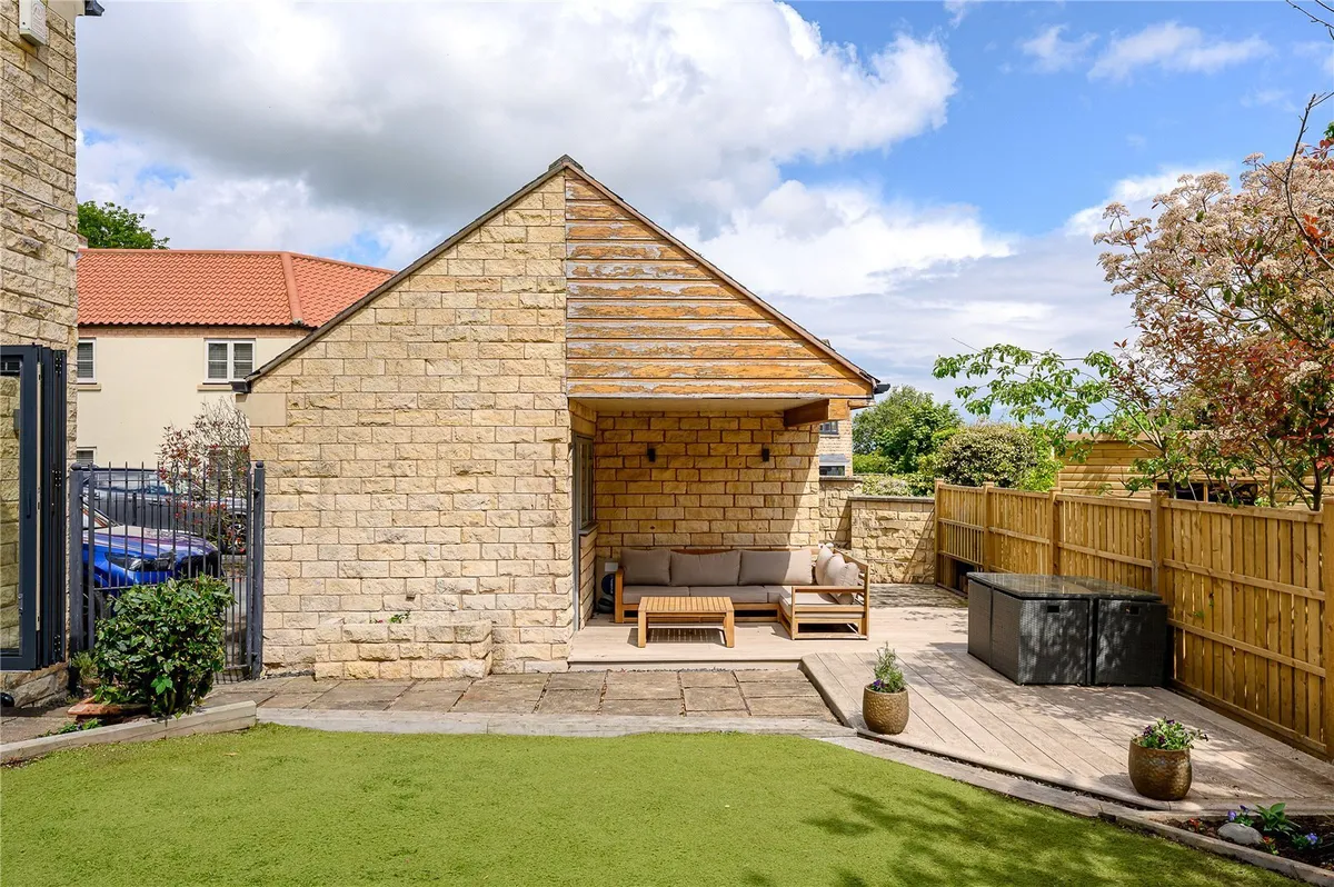 Nunnery Way, Clifford, LS23