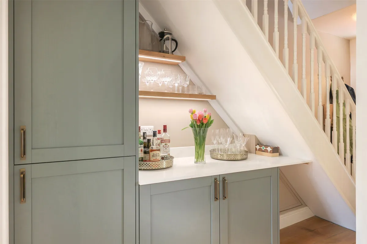 Jubilee Terrace, Dorking, Surrey, RH4