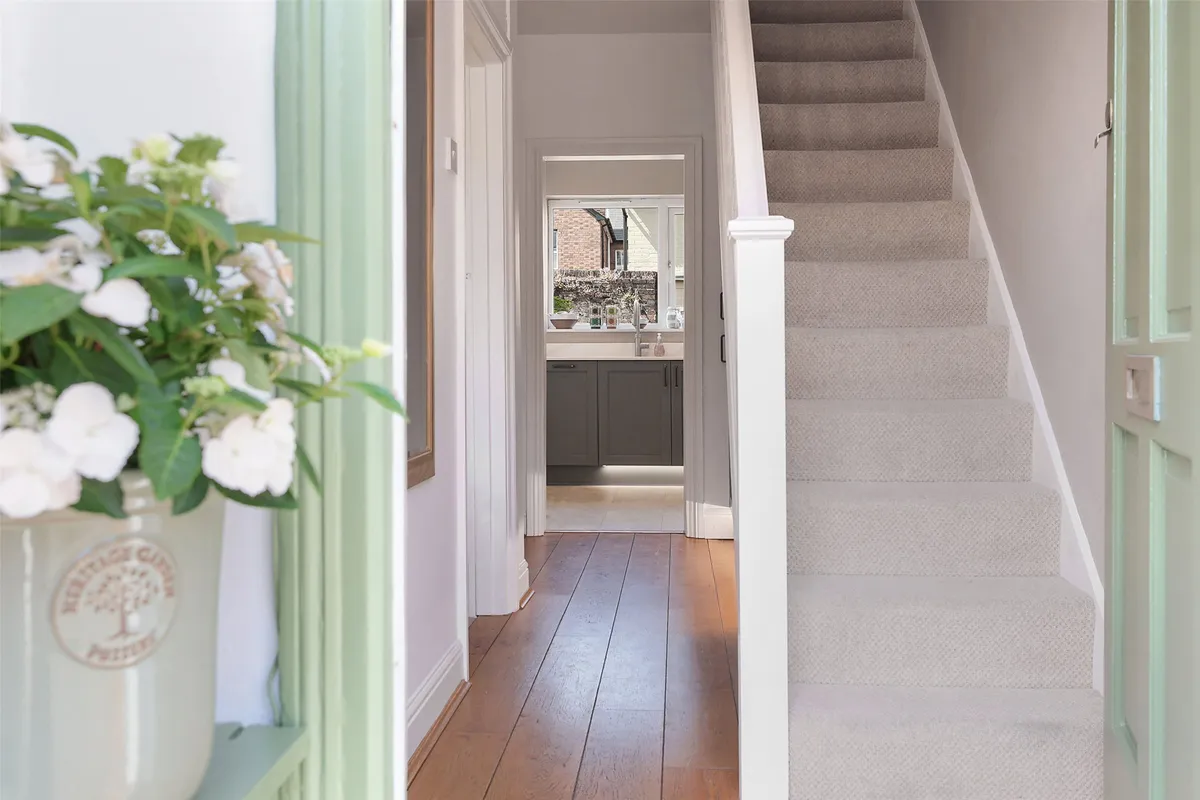 Jubilee Terrace, Dorking, Surrey, RH4