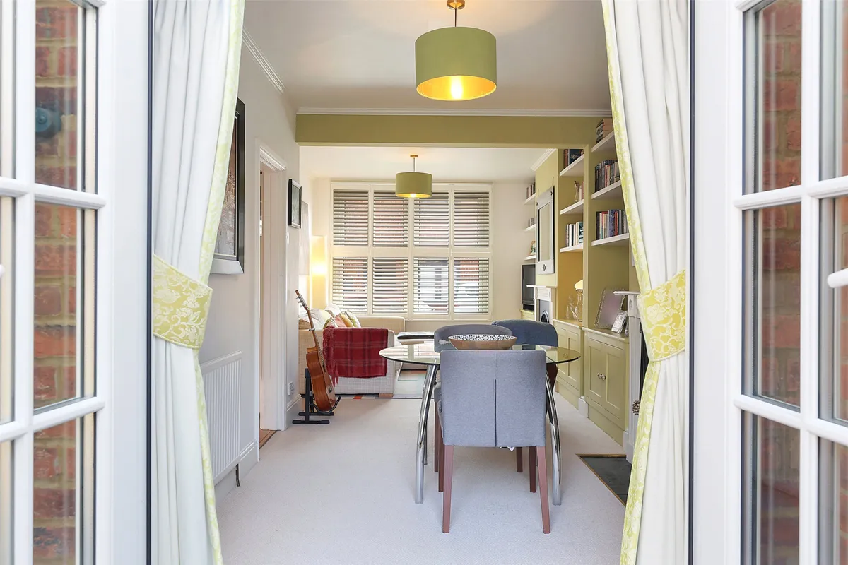 Jubilee Terrace, Dorking, Surrey, RH4