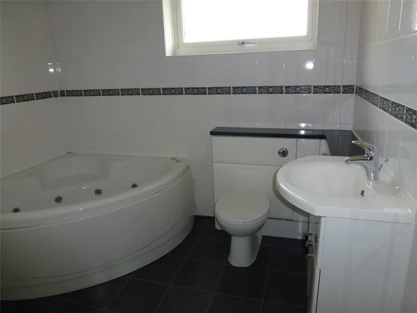 Preston Deanery Road, Quinton, NN7 photo 10