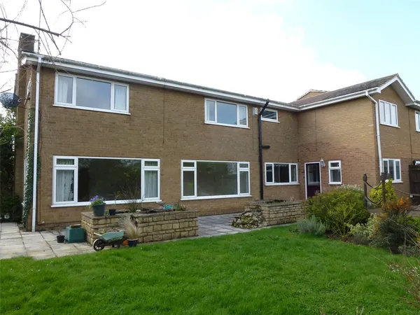 Preston Deanery Road, Quinton, NN7 photo 13