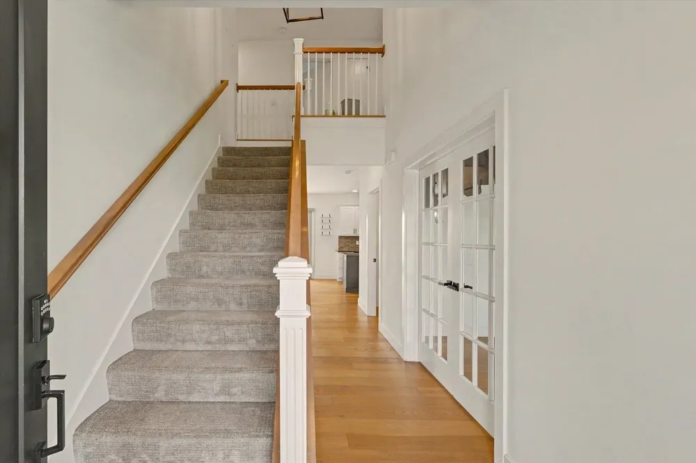 301 Sutton St, Savoy, IL 61874