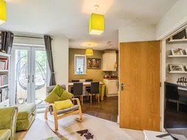 Sunflower Lane, Polegate thumb 3