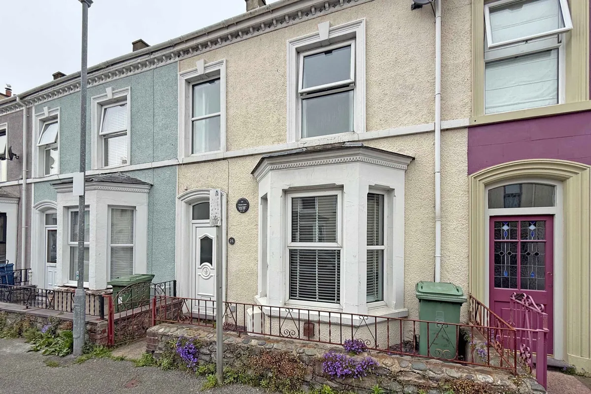 Dinorwic Street, Caernarfon, Gwynedd, LL55