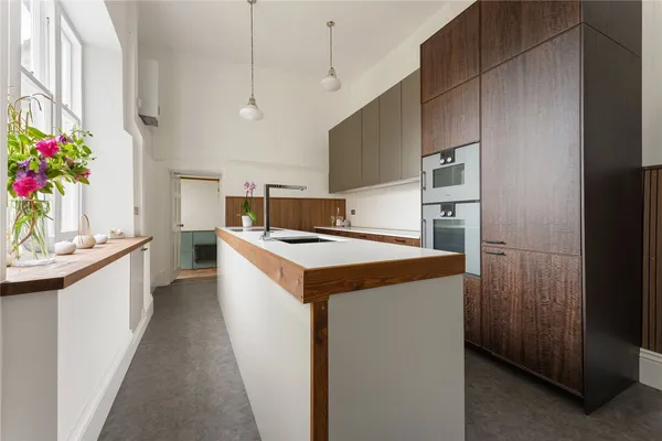 North Street, Oundle, PE8 photo 2