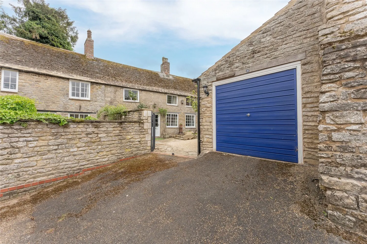 North Street, Oundle, PE8 photo 3