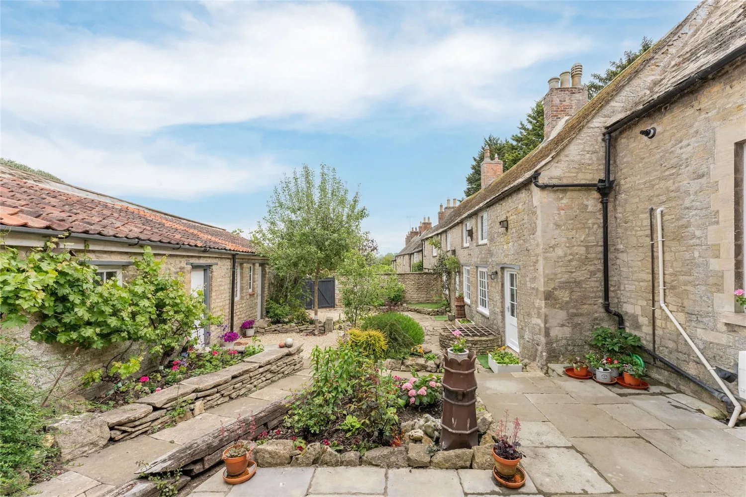 North Street, Oundle, PE8 photo 23
