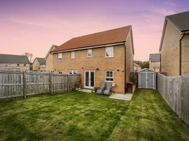 Paddock Rise, East Ardsley, Wakefield thumb 2