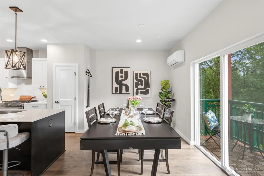 1086 Collier Pl SW, Issaquah, WA 98027