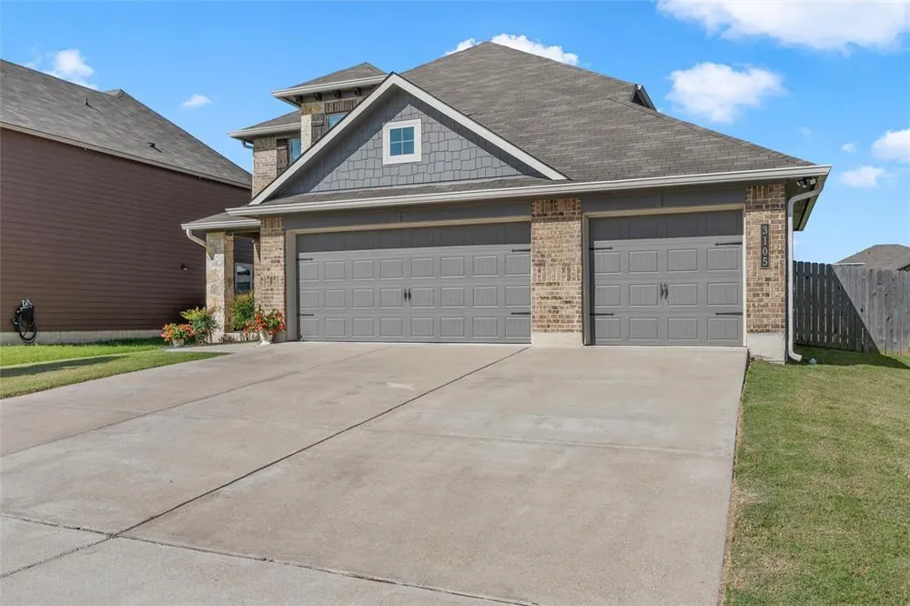 3105 Samson Dr, Waco, TX 76655