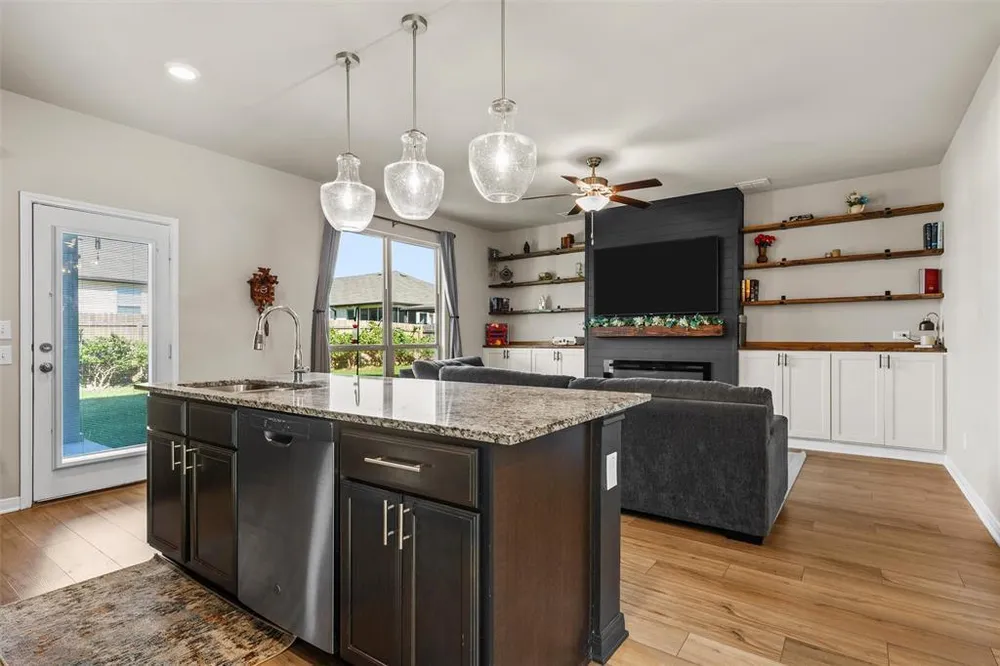 3105 Samson Dr, Waco, TX 76655
