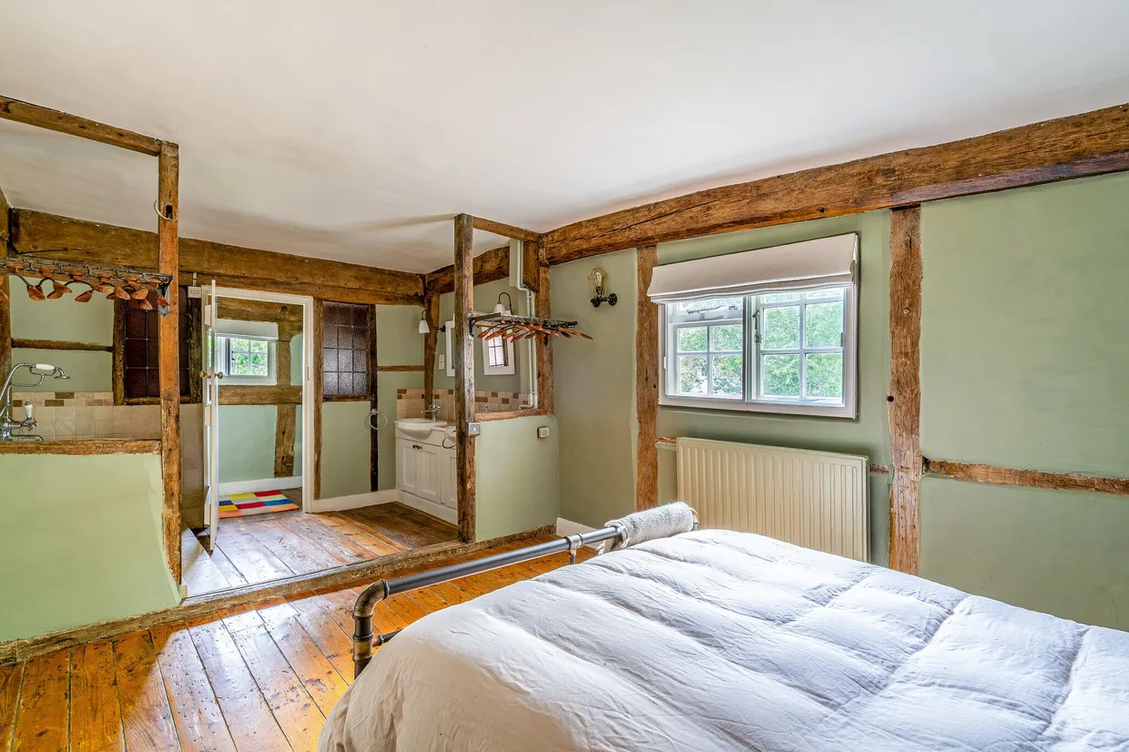 Shaw Road, Newbury, RG14 photo 9