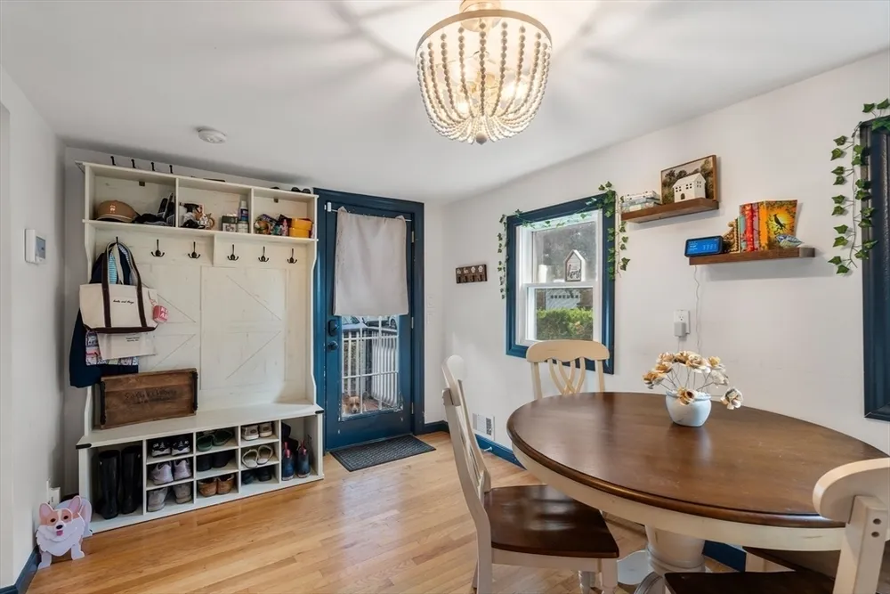 84 Windsor Ave, Swampscott, MA 01907