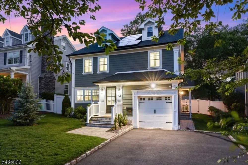905 Harding St, Westfield, NJ 07090