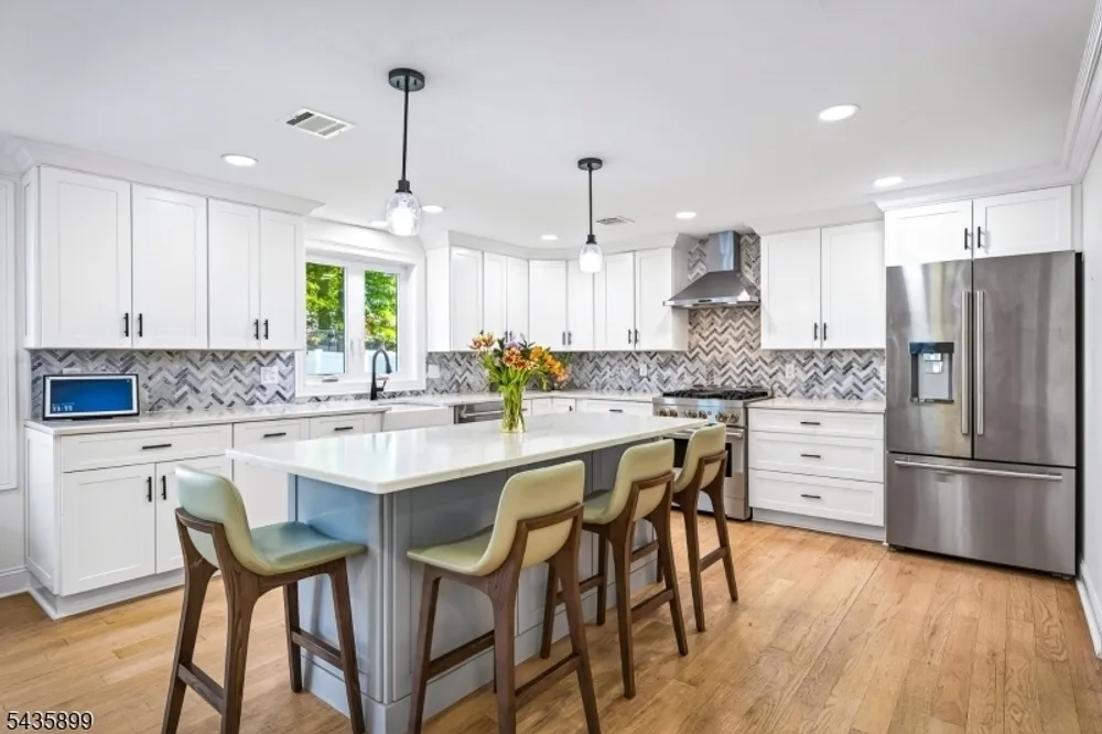 905 Harding St, Westfield, NJ 07090