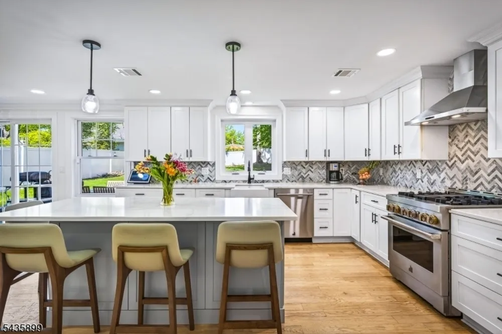 905 Harding St, Westfield, NJ 07090