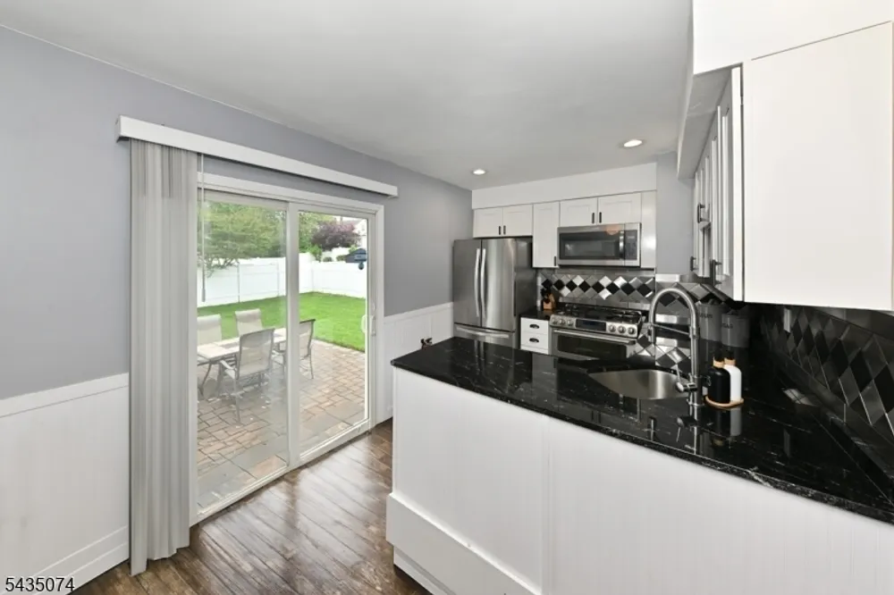 575 Allwood Rd, Clifton, NJ 07012