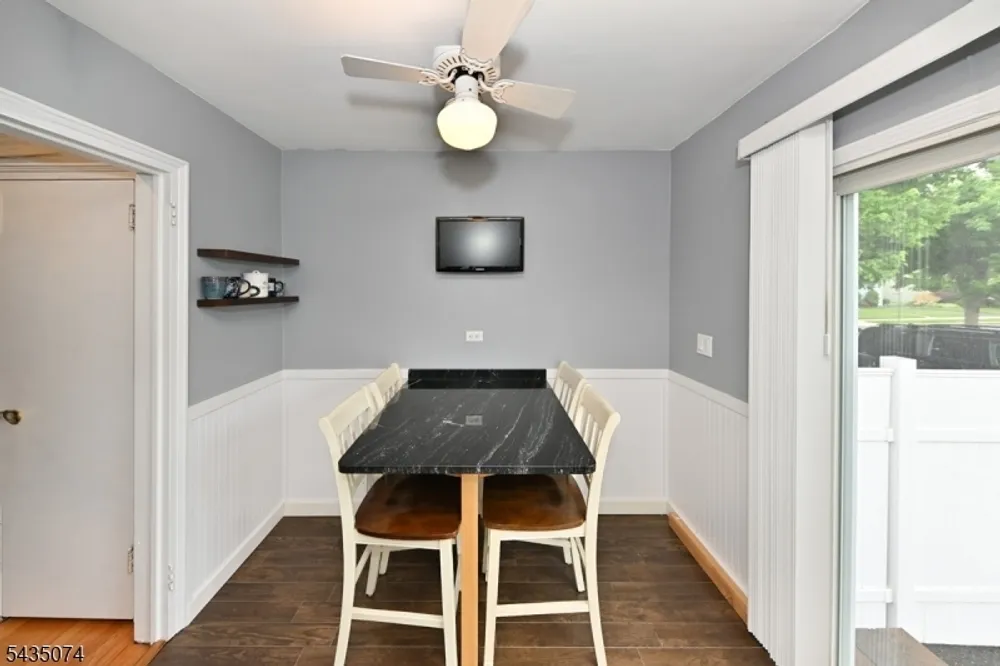 575 Allwood Rd, Clifton, NJ 07012